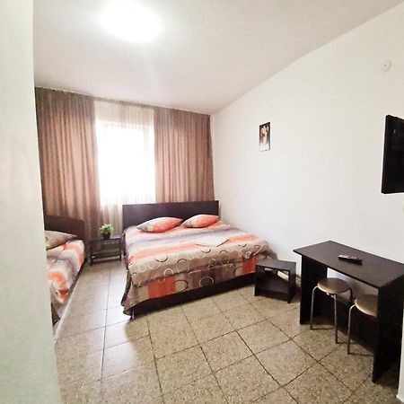 Casa Dobrescu Centura De Nord Hotell Craiova Eksteriør bilde