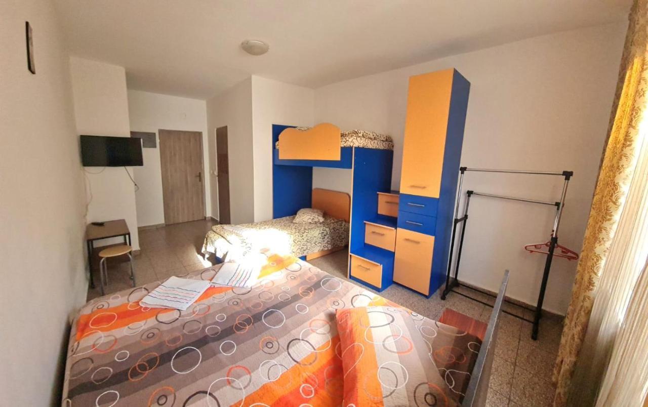Casa Dobrescu Centura De Nord Hotell Craiova Eksteriør bilde
