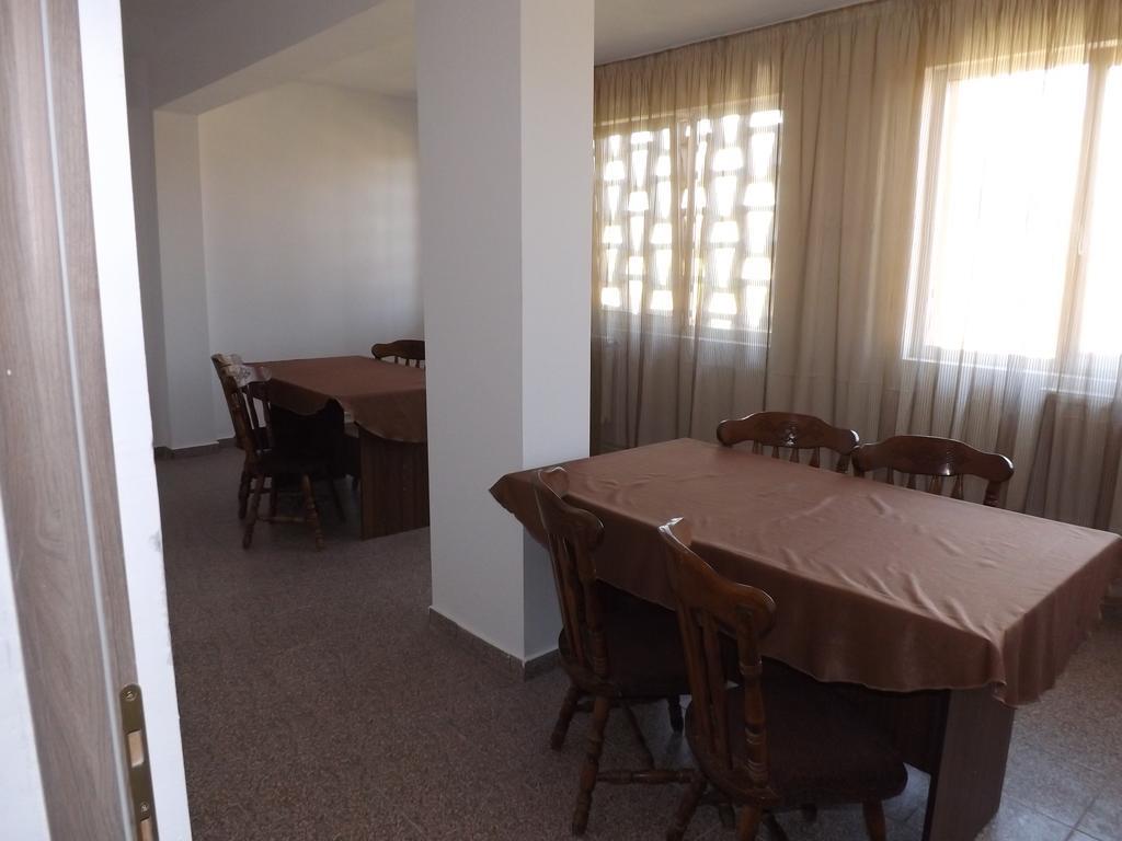 Casa Dobrescu Centura De Nord Hotell Craiova Eksteriør bilde