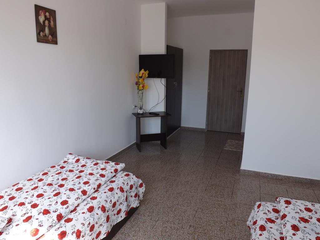 Casa Dobrescu Centura De Nord Hotell Craiova Eksteriør bilde