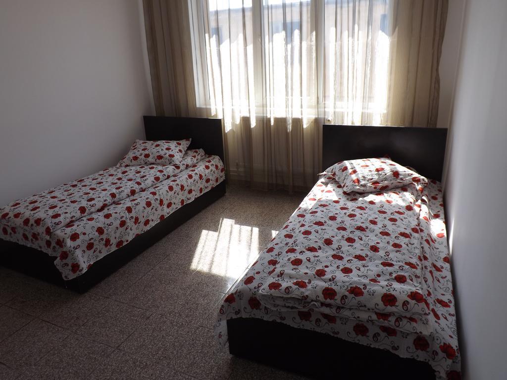 Casa Dobrescu Centura De Nord Hotell Craiova Eksteriør bilde