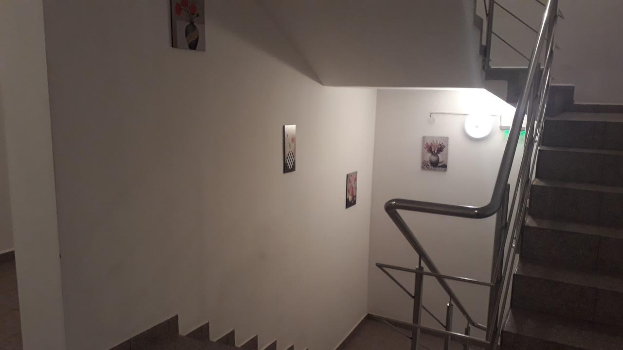 Casa Dobrescu Centura De Nord Hotell Craiova Eksteriør bilde